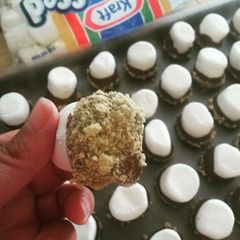 A picture of S'more Bonbons.