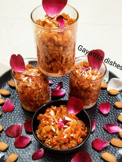 गाजर का हलवा (gajar ka halwa recipe in Hindi) रेसिपी मुख्य फोटो