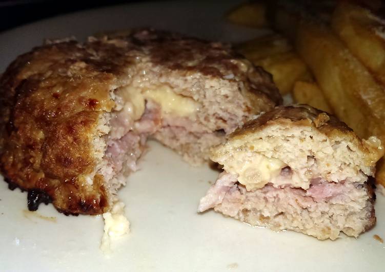 Recipe of Perfect Sophie's turkey, bacon and cheese burger juicy Lucy style burger
