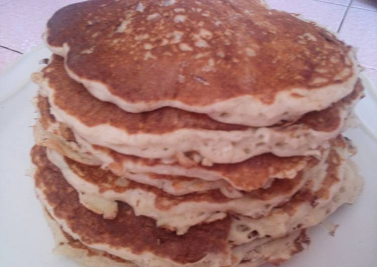 Apple cinnamon pancakes