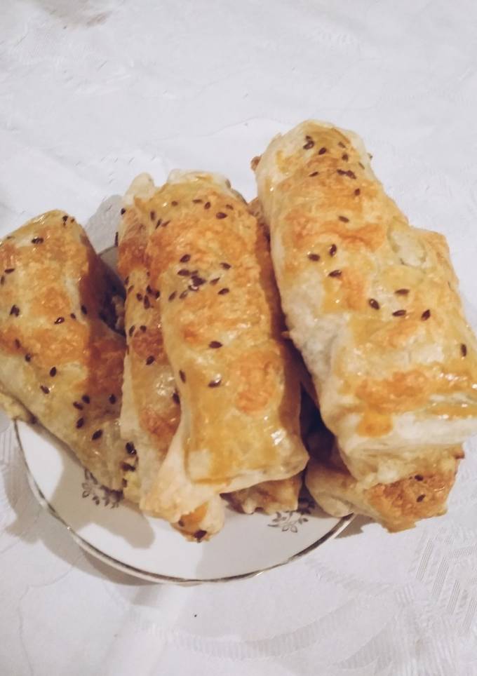 Слойки з сиром