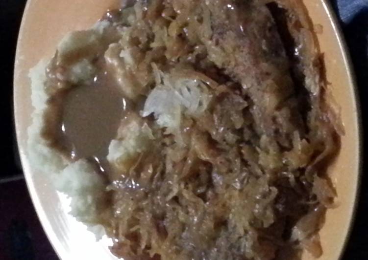 Steps to Prepare Yummy Crock pot pork chops with sauerkraut