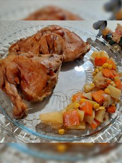 عکسی از دستور ران مرغ و سبزیجات