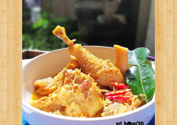 Standar Resep mudah bikin Ayam Kampung Bumbu Rujak hidangan Hari Raya  sedap