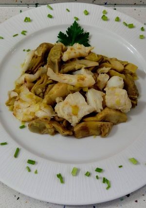 Foto principal de Alcachofas salteadas con bacalao