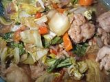 Stir-fried chicken with vegetables