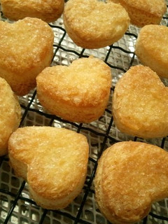 A picture of Easy and Cute Heart-shaped Rusks.