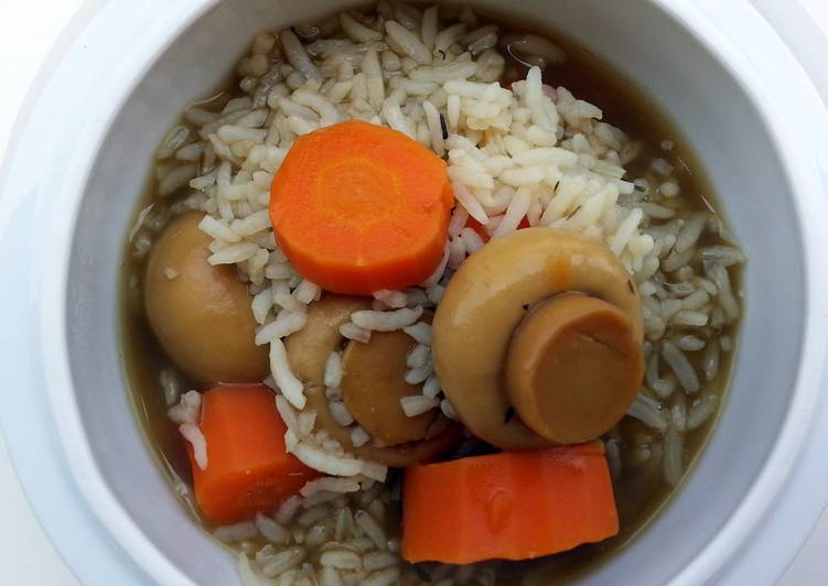 How to Make Homemade Carrot And Mushroom Rice Soup