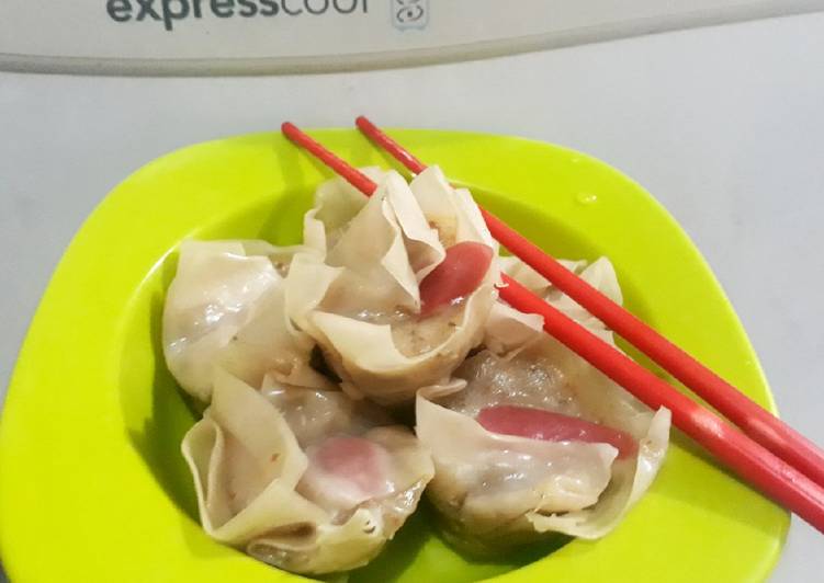 Dimsum Kornet Ayam?