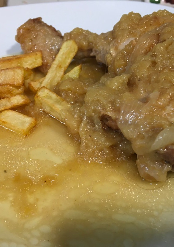 Una foto de Pollo a la manzana