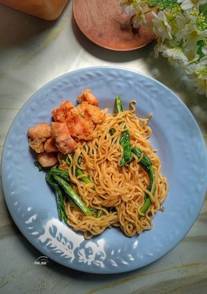 Foto resep Mie Tok-Tok Spesial Topping Ayam Popcorn