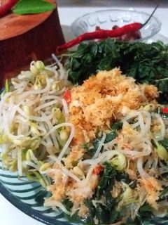 Foto resep Urap Daun Singkong Toge