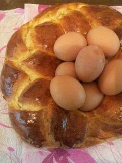 Mazsolás kalácskoszorú recept fotója