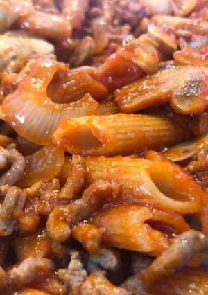 Foto principal de Macarrones integrales boloñesa con champis