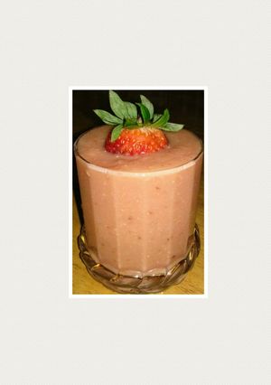 A picture of Banana Strawberry Pear Smoothie.