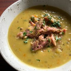 A picture of Pea & Ham Soup.