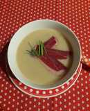 Simple fennel and cauliflower soup