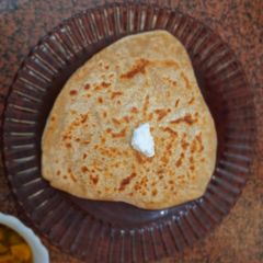 A picture of Bell parathas.