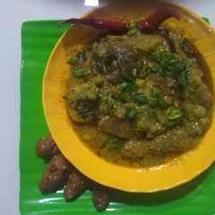 A picture of उंधियो (Undhiyo recipe in marathi).
