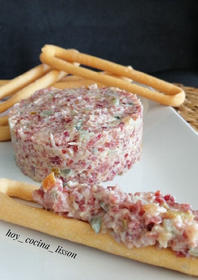Una foto de Tartar de picadillo de jamón