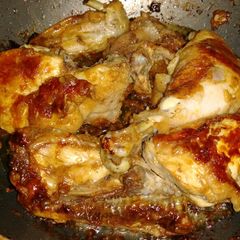 A picture of Pan fried chicken.