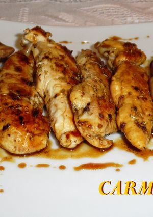 Foto principal de Supremas de pollo con romero soja y miel