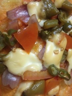 পিজ্জা (pizza recipe in bengali) রেসিপির প্রধান ছবি