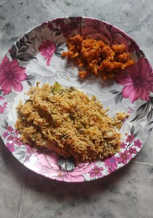 குஸ்கா (Kushka recipe in tamil) செய்முறை முக்கிய புகைப்படம்
