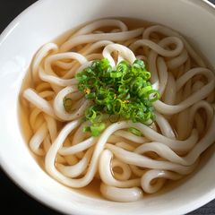 A picture of Basic Udon Soup.