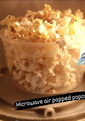 A picture of Microwave popcorn.