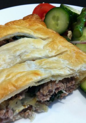 A picture of Lamb & Spinach Pie.