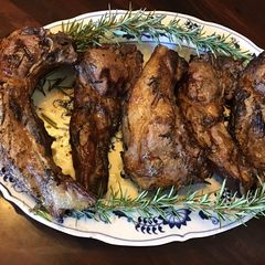 California Farm Tomahawk Lamb Chops A picture of California Farm Tomahawk Lamb Chops.