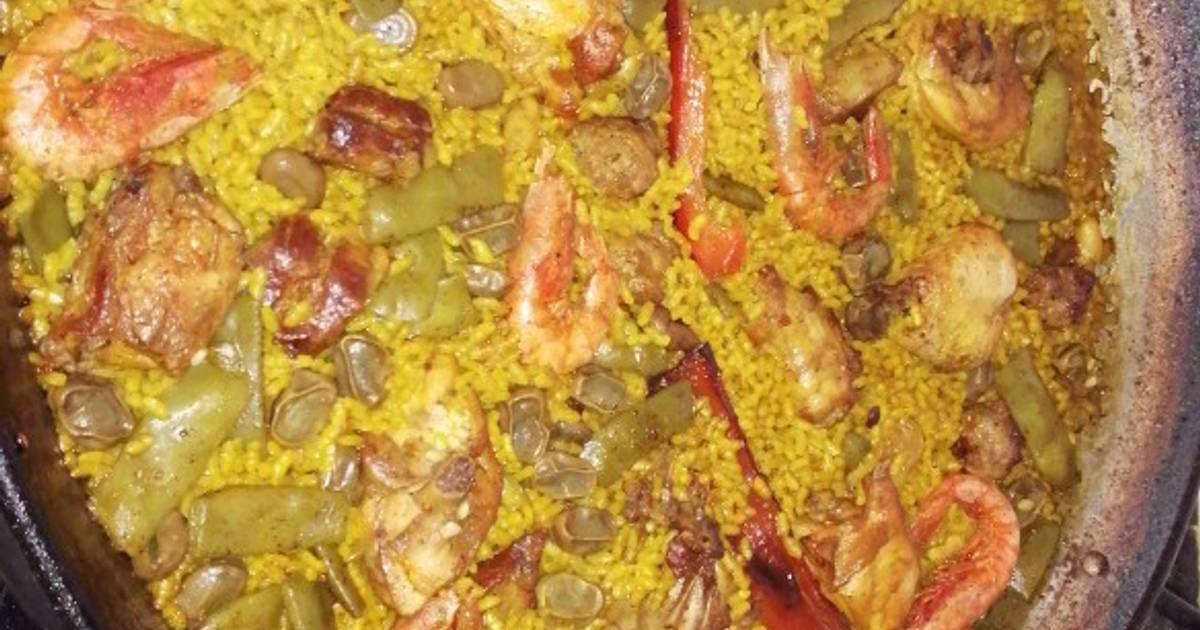 Paella de carne con gambas Receta de Borja Garcia Garcia Cookpad