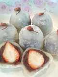 Strawberry Daifuku (Rice Cakes with Bean Jam)