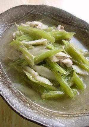 A picture of Seasonal Spring Taste! Boiled Young Burdock (Leafy Burdock).