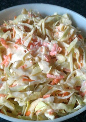 A picture of Super easy coleslaw.