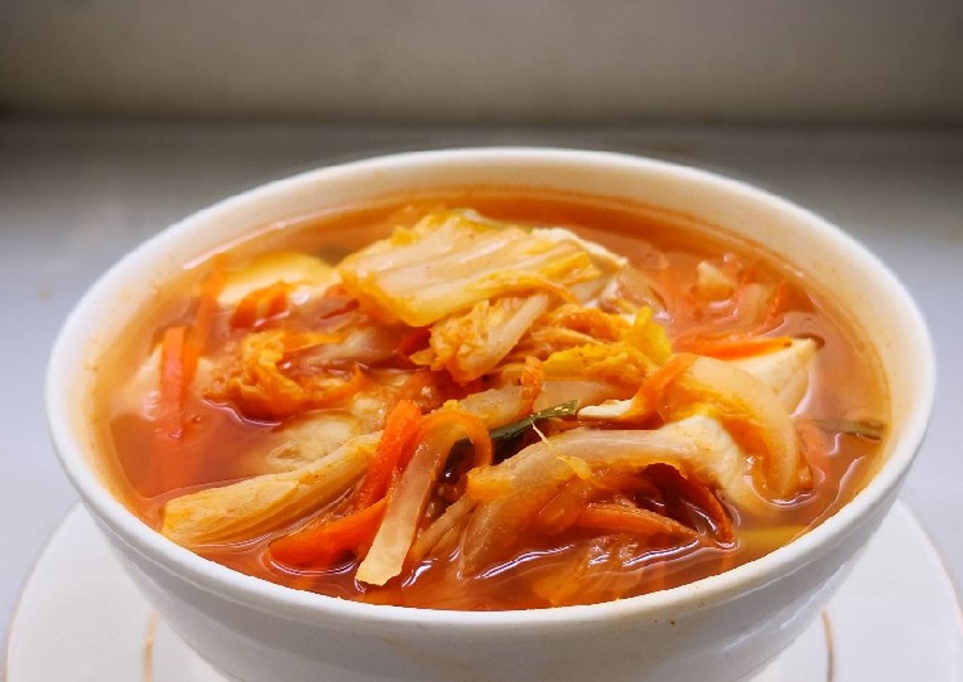 Stew Kimchi dan Tauhu (Kimchi Soondubu Jjigae)
