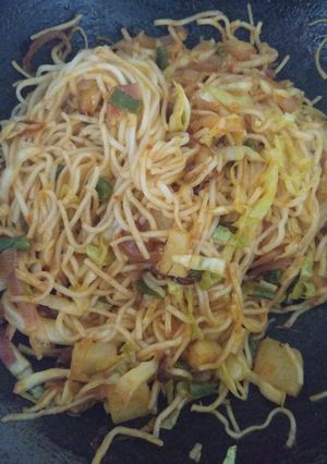 A picture of Veg Chowmein.