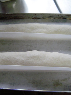 A picture of Diagram for Shaping French Bread.