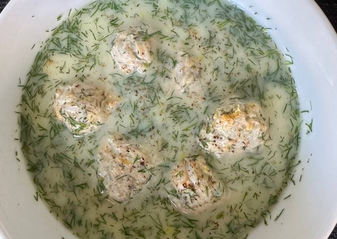 Youvarlakia Avgolemono (Lemony Chicken Meatball Soup)