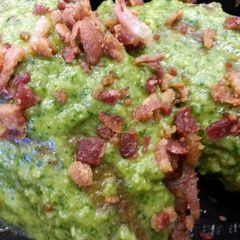 A picture of Bacon-Arugula Pesto Chicken.