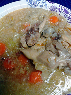 A picture of Chicken and rice stoup.