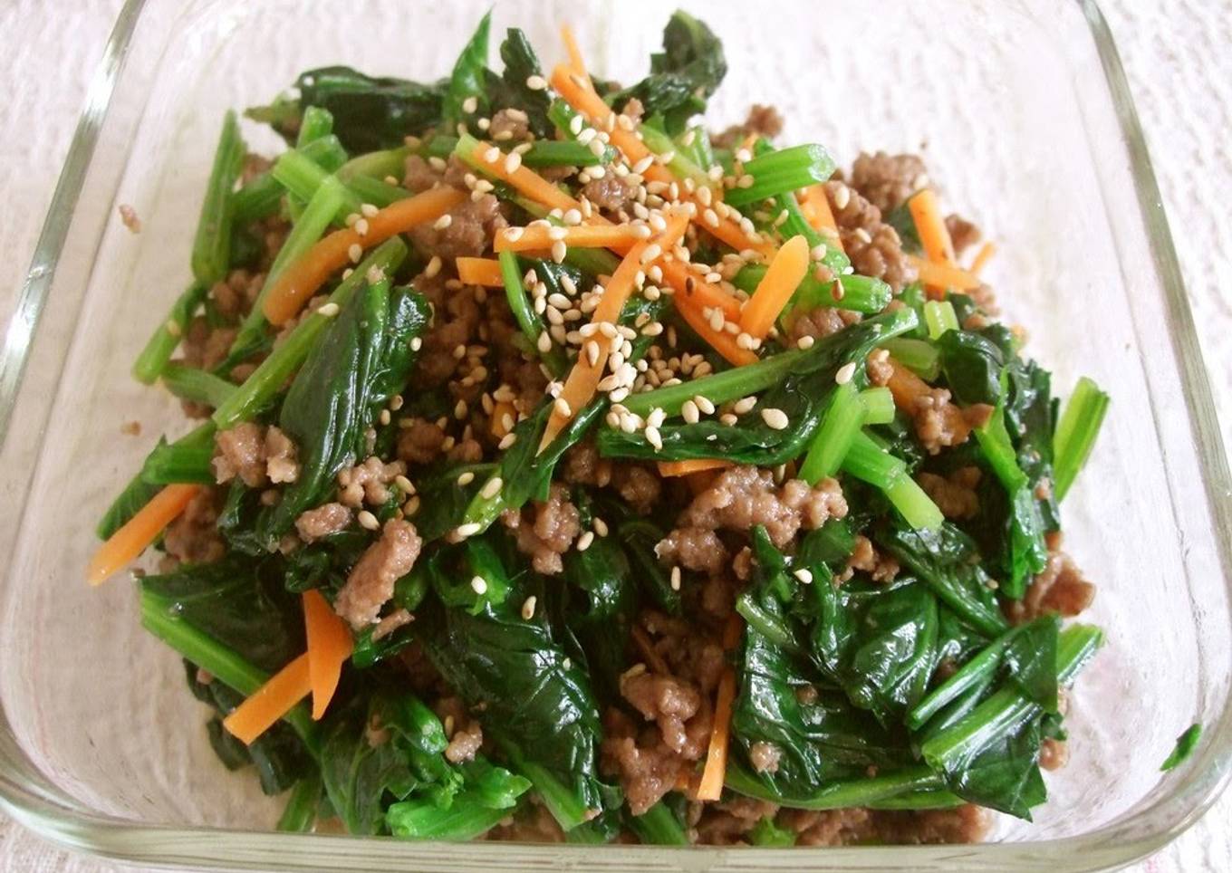 Seasoned Spinach and Ground Meat