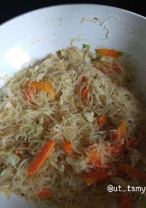 Foto resep Bihun Goreng putih pedas