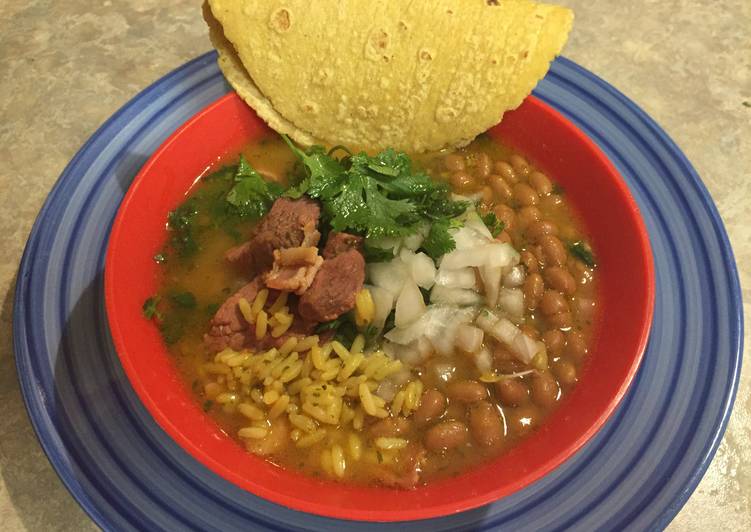 Cooking Tips Steak In Green Chile Sauce Soup (Carne En Su Jugo)