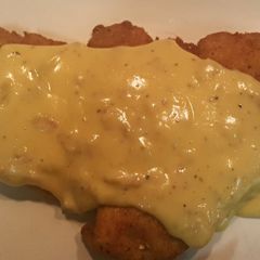 A picture of Pancetta, Cheese and Garlic Sauce.