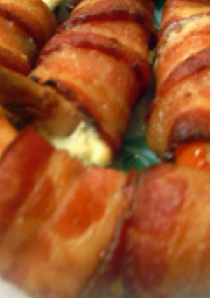 A picture of sunshines's shrimp jalapenos poppers.