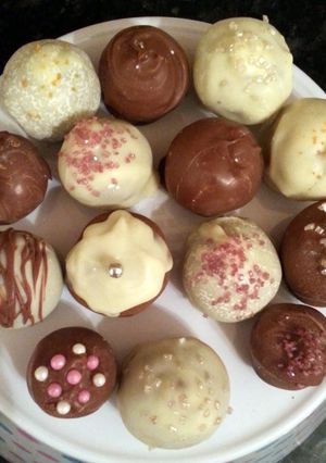 A picture of Chocolate Truffles.