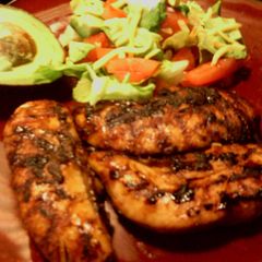A picture of sunhines tender grilled chicken strips.