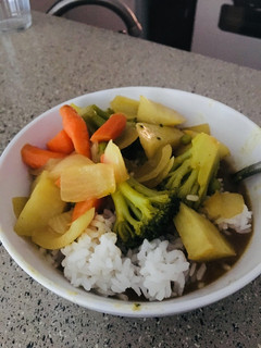 簡易-素燉菜【40分鐘】【中式】【家常菜】【下飯】【清冰箱料理】 的食譜成品照片